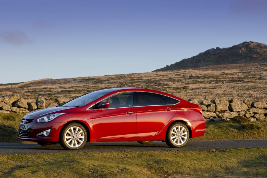  Hyundai i40 2012 года  (UK) (фото 9 из 24)